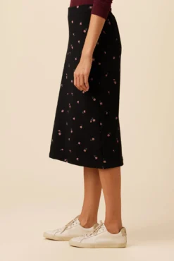 Sabine Luxe Fleece Skirt - Fleur -Swish Drape Sales 0153 Ebele Printed Fleur 2