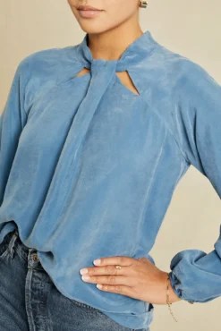 Papillon Cottonseed Cupro Blouse - Azure -Swish Drape Sales 0156 Papillon Azure V2 15935 web e9ba8149 470f 49c4 9937 5cbe3df04e24