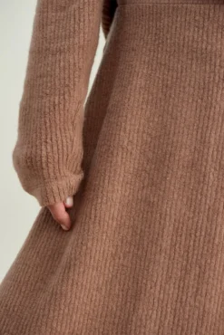 Blaze Cloud Rib Skirt -Swish Drape Sales 0170 Blaze Knit Brown 2708 web