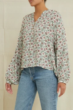 Mai Ecovero Blouse - Lago White -Swish Drape Sales 0188MaiLagoWhite 2921 web ce240240 51c9 4be7 8870 f4d3d2be7d44