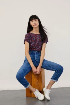 Laurie Silken Modal Tee -Swish Drape Sales 0204 Laurie North Shore Floral 02462