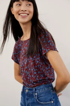 Swish Drape Sales -Swish Drape Sales 0204 Laurie North Shore Floral 02526