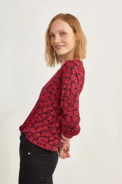 Issa Raglan Tee 34 Issa Raglan Tee -Swish Drape Sales 0223 Issa Cotton Modal Luxembourg 1506 web