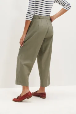 Milo Femme Fête Pant - Vetiver -Swish Drape Sales 0285 Milo Vetiver 6784 Web 33770982 f1ac 452b 8409 998467dedc67
