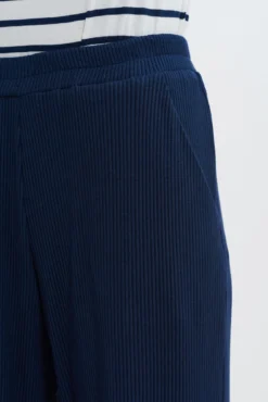 Willow Paris Rib Pants - Ocean -Swish Drape Sales 0305 Willow Ocean 0291 web 34e65ad5 b480 470c b54b 20e219b378c6