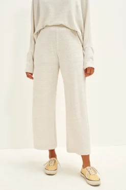 Willow Scallop Knit Pants - ReAmour -Swish Drape Sales 0327 Willow Scallop Natural Birch 1771 web 944ff795 6c9d 4662 b51f 76acf63b4766