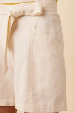 Milo Femme Fête Short - Salt -Swish Drape Sales 0341 Milo Short Salt 4