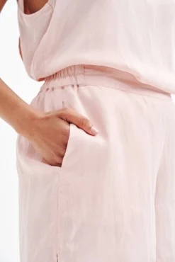 Palo Cottonseed Cupro Shorts - Rose -Swish Drape Sales 0352 Palo Short Rose 1571 web abb42bf6 7b9d 4976 9dfe e12bb6c26365