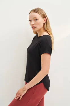 Chessa Dream Knit Tee - Black -Swish Drape Sales 0505 Chessa Black 3289 web 5a1a2725 8265 45ad 9cdf 7230739d6898