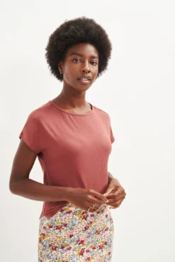 Chessa Dream Knit Tee - Earth