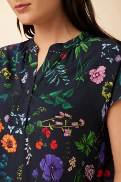 Renata Ecovero Blouse - Stella Floral Navy -Swish Drape Sales 0607 Renata Stella Navy 4