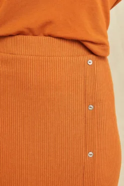 Gadot Paris Rib Skirt - Umber -Swish Drape Sales 0612 Gadot Umber 0868 web 1ec87826 aba1 4008 8485 fa2a5992a552