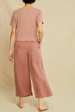 Tara Dream Rib Cropped Tee - Quartz -Swish Drape Sales 0622 Tara Quartz 2672 web 19b4f133 8c84 4af3 b559 c549b4f05249