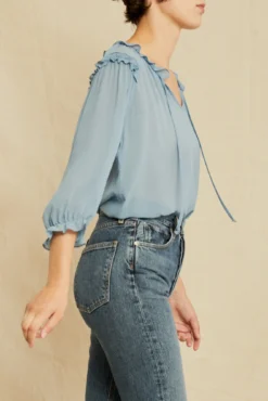 Silva Crinkle Cupro Blouse - Pool -Swish Drape Sales 0804 Silva Pool 3414 web d7a8b32a c21b 49c5 b9f0 318e1e85295d