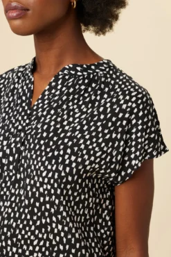 Renata Ecovero Blouse - Italia 7 Renata Ecovero Blouse - Italia -Swish Drape Sales 12 0607 Renata Italia Dot 4