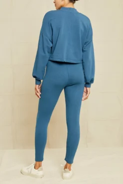 Magda Cropped Dream Rib Leggings - Azure -Swish Drape Sales 211013 AV October ECOMM 0333MagdaDreamRibAzure 7034 web 129543cb 2ebe 4b44 98b8 0ea3d5876895