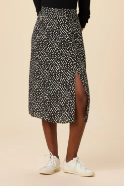 Ollie Ecovero Skirt - Italia -Swish Drape Sales 24 10125 Ollie Viscose Italia 6