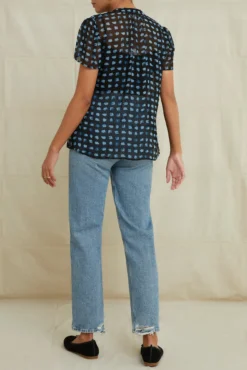 Elodie Nouveau Silk Blouse - Squared Up Black -Swish Drape Sales 6672ElodieSquaredUpBlack 3004 web 07564fcd 9fdd 46dc b2e8 9fd279b73790