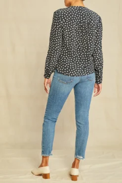 Kaya Washable Silk Blouse - Heart Black Ivory Print -Swish Drape Sales 8509 Kaya Heart Black Ivory 2763 web 33e06cfd 1367 4ddf ac76 cac1713dcbcc