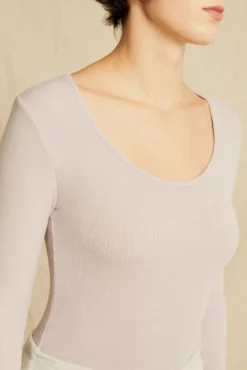 Itana Long Sleeve Dream Rib Tee - Dawn -Swish Drape Sales 9456 Itana Dawn 0428 web c2a67460 d758 4ade 8999 d1a9d41e3f02