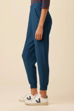 Skylar Luxe Fleece Jogger - Azure -Swish Drape Sales 9647 Skylar Luxe Azure 2