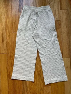 Willow Scallop Knit Pants - ReAmour -Swish Drape Sales Submisison 1640265475381